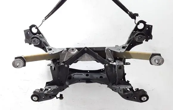Volvo XC90 Rear axle beam 32292931