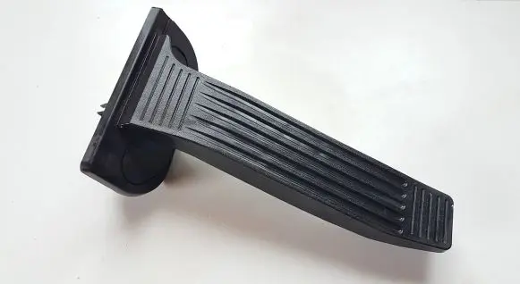 Toyota RAV 4 (XA50) Accelerator throttle pedal