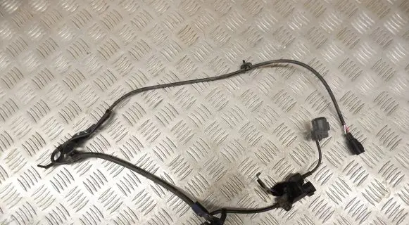 Lexus ES 250 - 300 - 330 Other wiring loom 8282147150