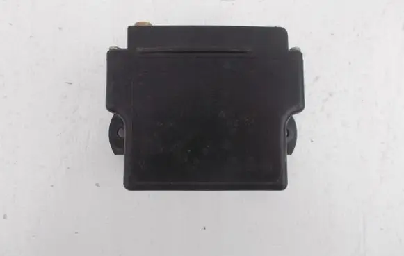 Mercedes-Benz Sprinter W901 W902 W903 W904 Glow plug pre-heat relay 0015459832