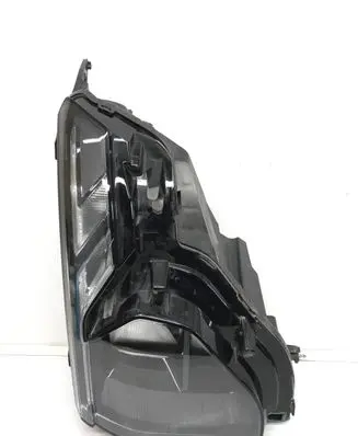 Ford Turneo Courier Headlight/headlamp R2X613E015AF 11071087F 25100001395