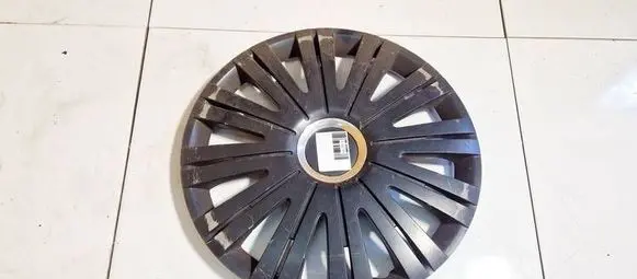 Ford Focus C-MAX R16 wheel hub/cap/trim 