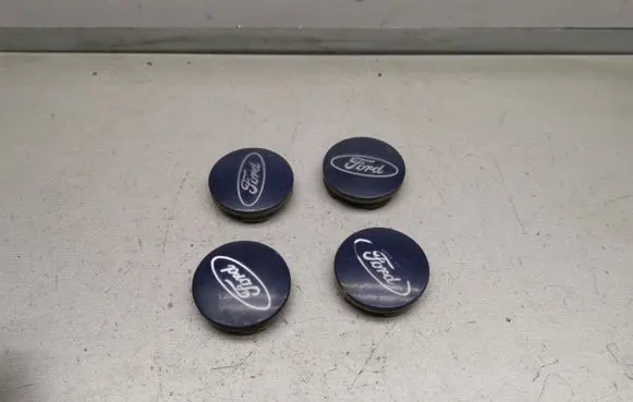 Ford Focus Original wheel cap H95SX1137EA