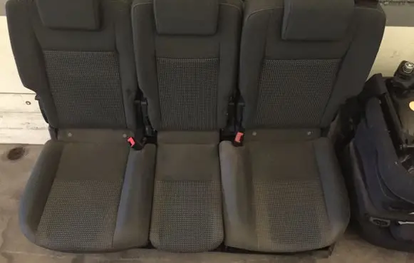 Rear seat