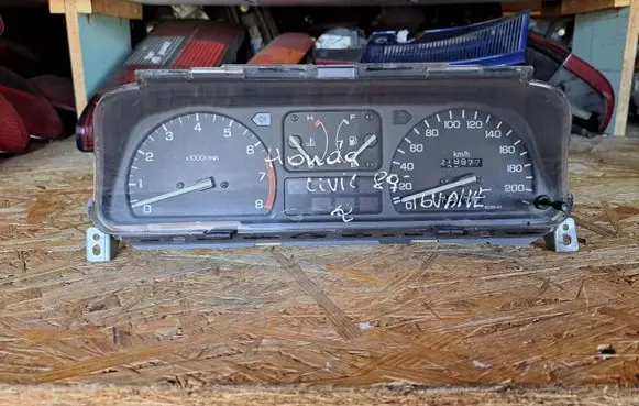 Honda Civic Speedometer (instrument cluster) HR09256 78100