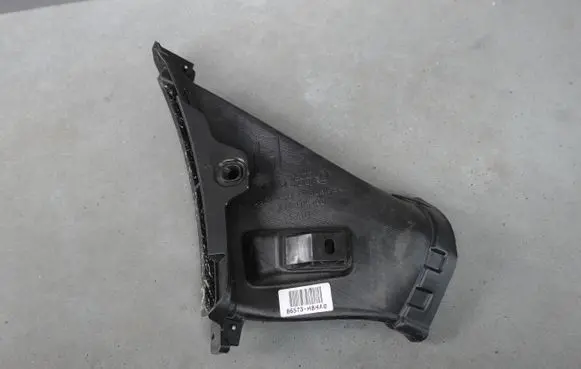 KIA Stonic Air intake duct part 86573H8HA0