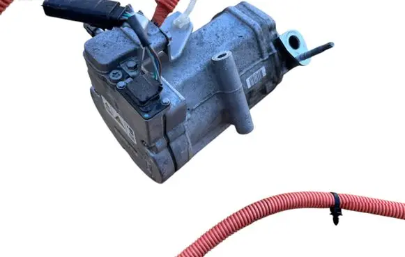 Ford Mondeo MK V Air conditioning (A/C) compressor (pump) DG9H-19D623-AE