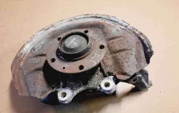 Peugeot 407 Rear wheel hub spindle/knuckle 