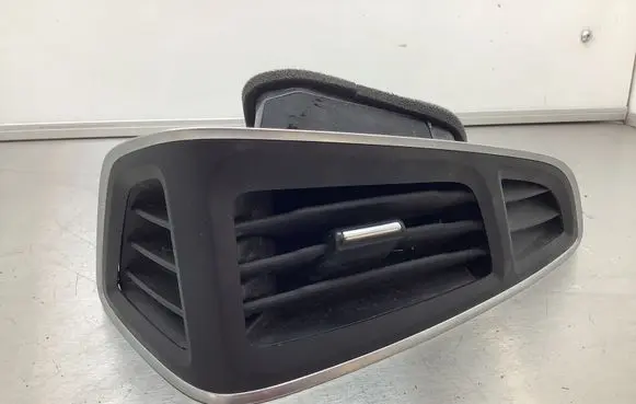 Ford Focus Dashboard side air vent grill/cover trim BM51018B08 8B08CG3JA6