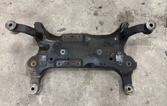 Chrysler Sebring (JS) Front subframe