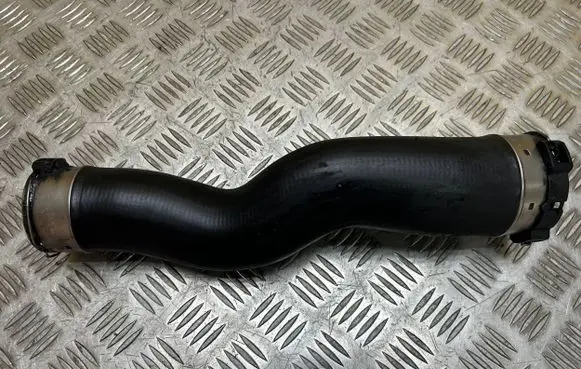 BMW 5 F10 F11 Intercooler hose/pipe 7970459