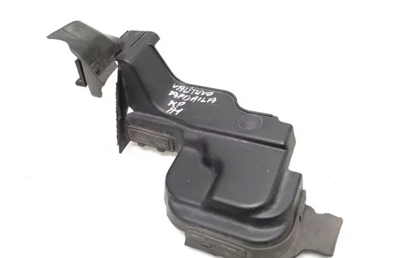 Toyota Auris E180 Wiper trim 5382602041