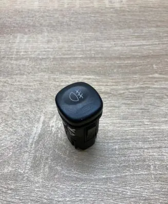 Fog light switch