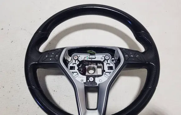 Mercedes-Benz CLS C218 X218 Steering wheel 2184600018DDV A2184600018
