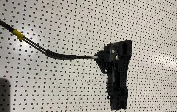 Audi A5 8T 8F Front door lock