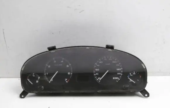 Peugeot 406 Speedometer (instrument cluster) 9639937580
