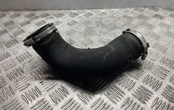 Audi A5 8T 8F Intercooler hose/pipe 8K0145737H
