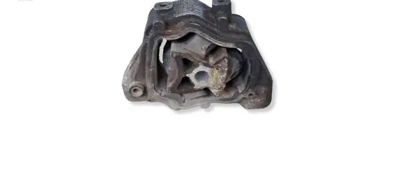 Volvo S60 Engine mount bracket TR8070M18