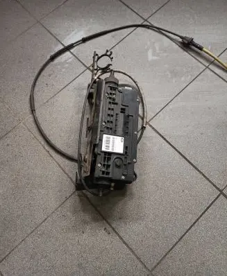 Land Rover Range Rover Sport L494 Hand brake control module SNF500026 10220101044 001384640319