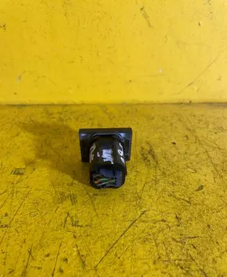 Ford Focus Windscreen/window heater switch 3M5T18C621AD
