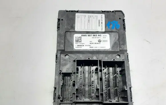 Audi A4 S4 B9 8W Comfort/convenience module 8W0907063BG