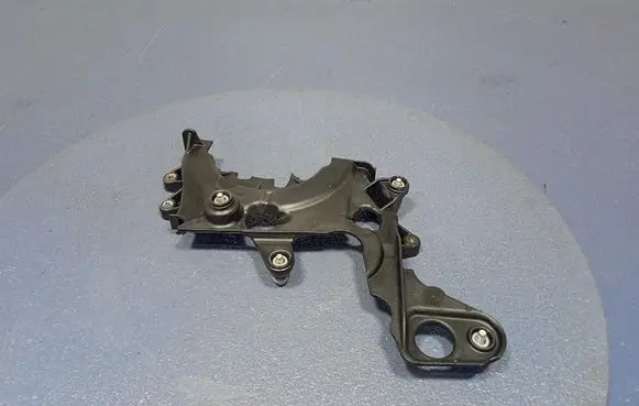 Opel Insignia A Rocker cam cover 55583962