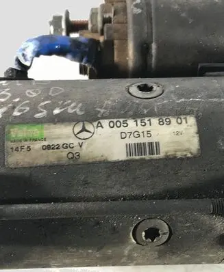 Mercedes-Benz E W211 Starter motor A0051518901 D7G15