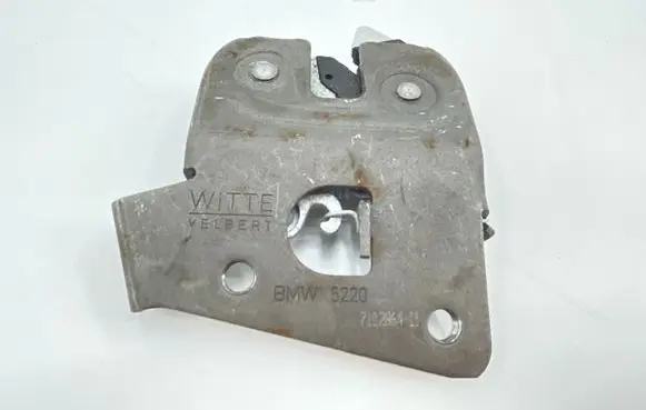 BMW 3 F30 F35 F31 Seat back rest lock catch 7112864
