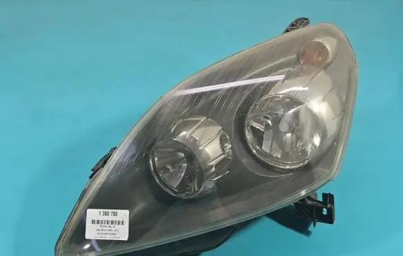 Opel Zafira B Headlight/headlamp 24451052 IMPRK1380780