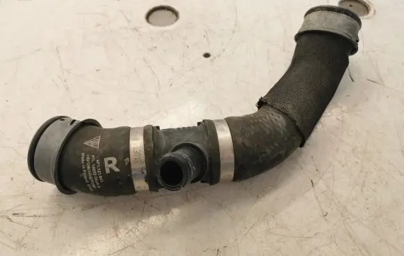 Porsche 911 991 Engine coolant pipe/hose 9P1121641