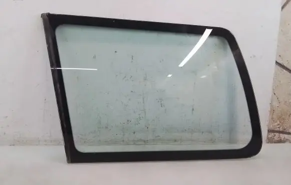 Subaru Forester SF Rear side window 43R00018
