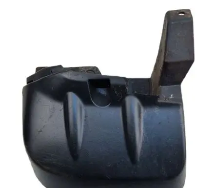 Mitsubishi L200 Front mudguard MN174447