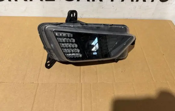 Volkswagen Polo VI Front fog light 2G0941661B