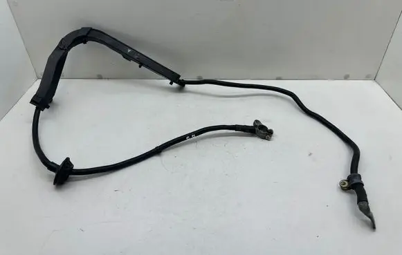 Volkswagen PASSAT B5 Positive cable (battery) 