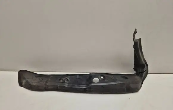Audi A7 S7 4G Fender end trim 4G8821111A