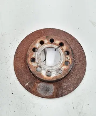 Volkswagen Touran I Rear brake disc
