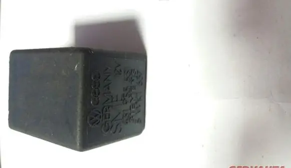 Audi A6 S6 C5 4B Other relay 431955531