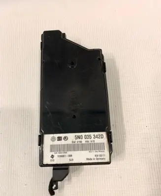 Skoda Octavia Mk2 (1Z) USB control unit 5N0035342D 7669212599 1000001006