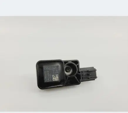 Opel Insignia A Airbag deployment crash/impact sensor 13502341