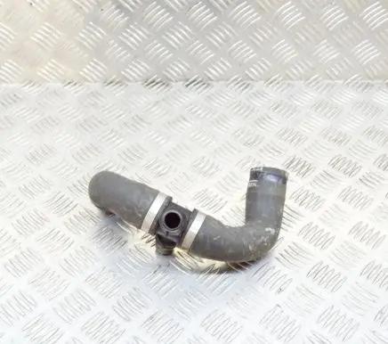BMW 2 F22 F23 Engine coolant pipe/hose 8645481