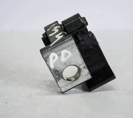 Audi A1 Front door upper hinge 8X0831404B