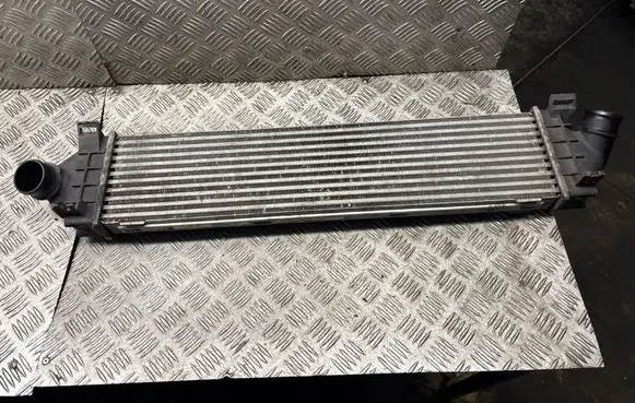 Volvo V70 Intercooler radiator 6G919L440FD