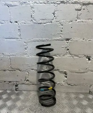 Mazda 3 I Rear coil spring