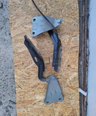 Renault Wind Engine bonnet/hood hinges