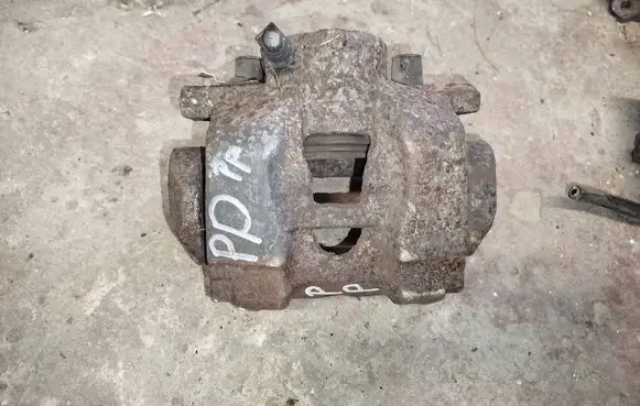 Alfa Romeo 159 Front brake caliper