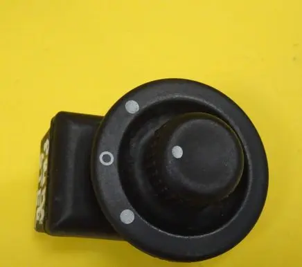 Nissan Primastar Wing mirror switch 8200002442A