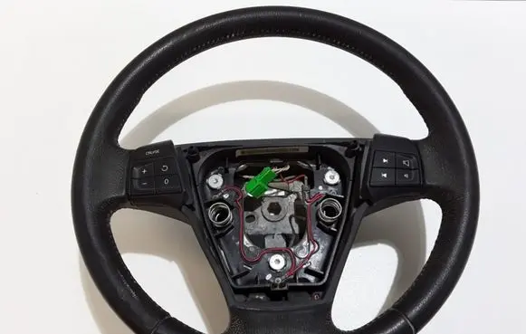 Volvo S40 Steering wheel 30764359 CV552032CH PV55150060