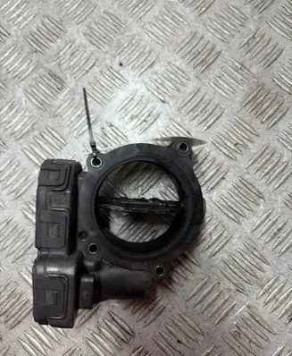 Mercedes-Benz A W176 Throttle valve A6510900470 DK0040 0750573