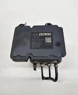 Volvo XC60 ABS Pump 31329139 611B280059A 000404972C3