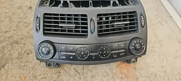 Mercedes-Benz E W211 Climate control unit 2118300385 2118300054